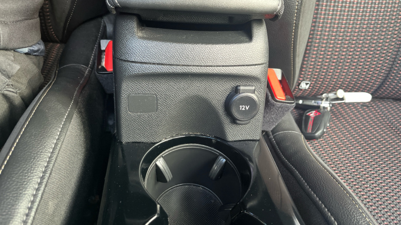 DS 3 Crossback 1.2 PureTech 130 Performance Line 5dr EAT8 Petrol 